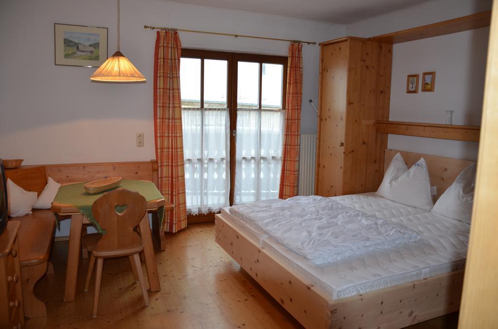 Haus Leopold Apartamento Gosau Exterior foto